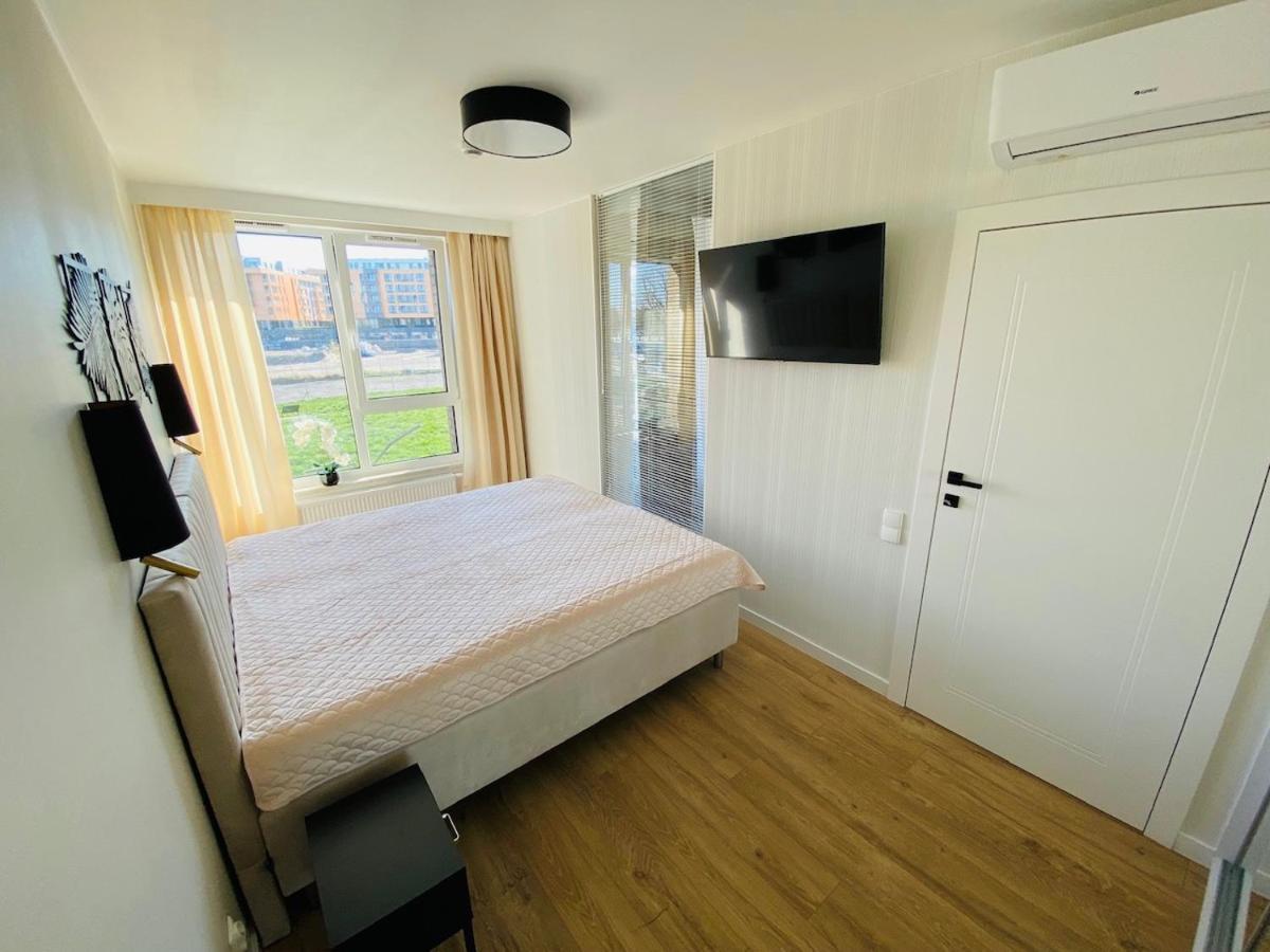 Apartamenty S&S Chlebova Gdansk Z Widokiem Na Rzeke Motlawe, Stare Miasto Экстерьер фото